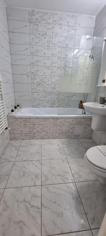 Stay Inn Braşov Esterno foto